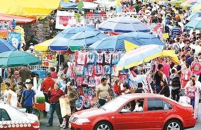 23 de cada 100 pesos se generan en la informalidad