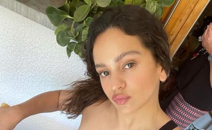 Rosalía visita la CDMX: come tacos y desata la euforia de fans