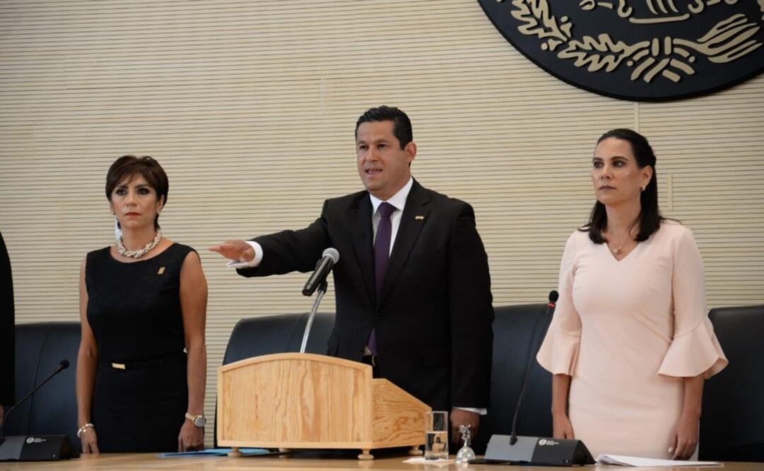 Toma protesta Diego Sinhué Rodríguez Vallejo, nuevo gobernador de Guanajuato (Foto: especial)