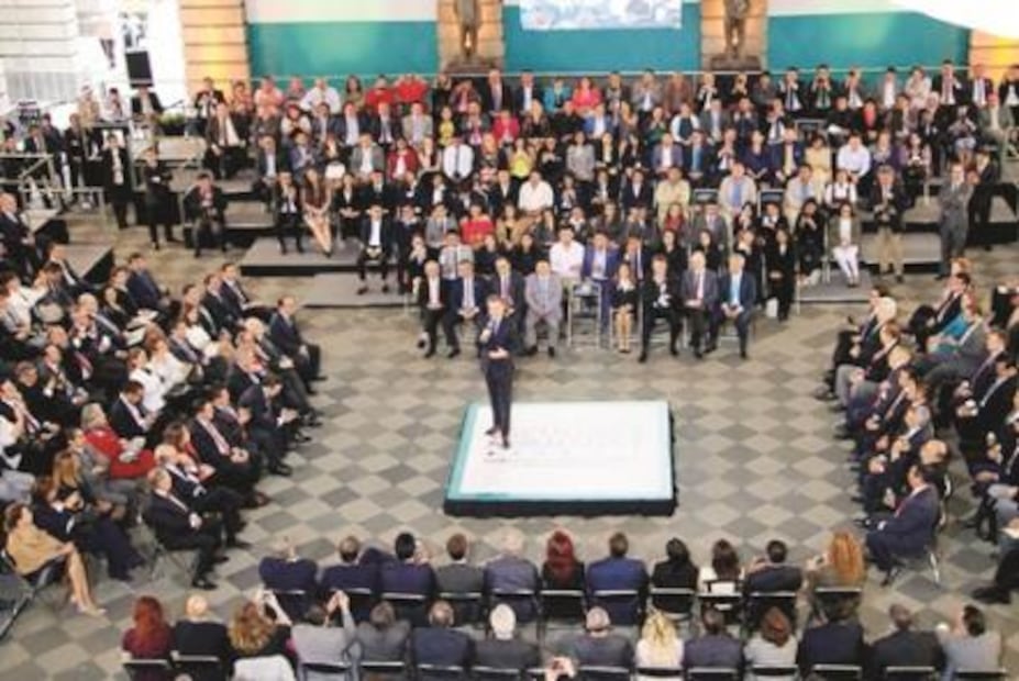 Con reglamento, SEP da plazas a maestros