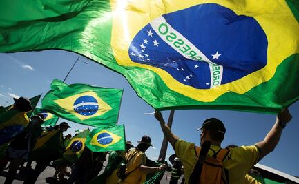 Brasil rebasa los 50 mil muertos por el coronavirus