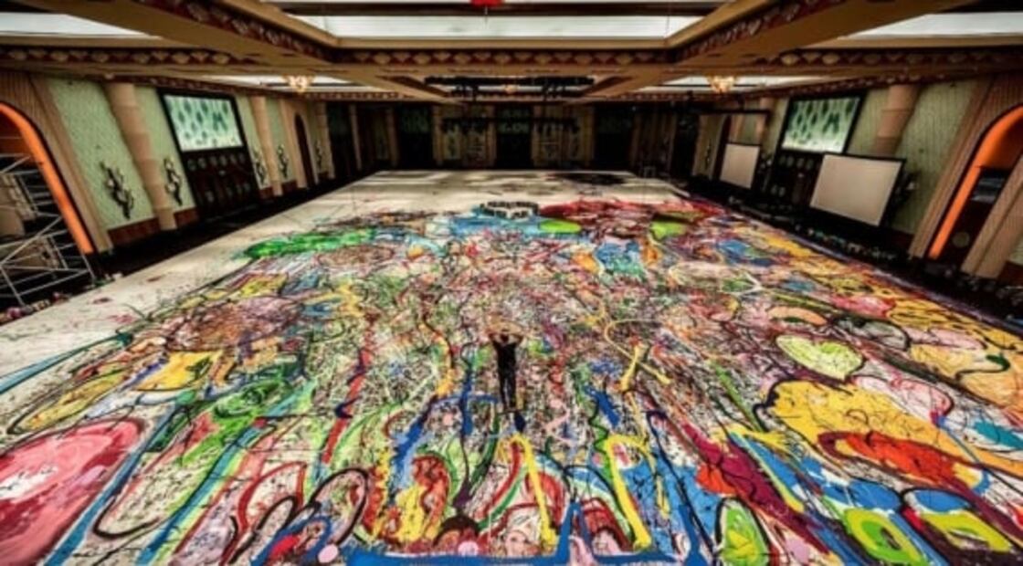 Subastan por 62 mdd la pintura más grande del mundo