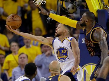 Warriors abren como favoritos en las apuestas