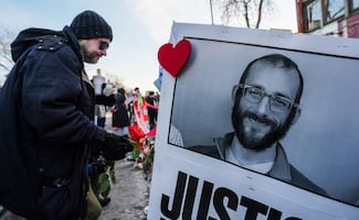 Forense de Minnesota clasifica como homicidio la muerte de Alex Pretti; suspenden a agentes del ICE