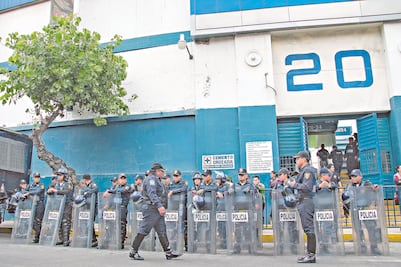 Teatro de guerra en “un duelo más”