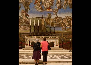 Mexicanas visitan la Capilla Sixtina y cumplen el sueño de su vida