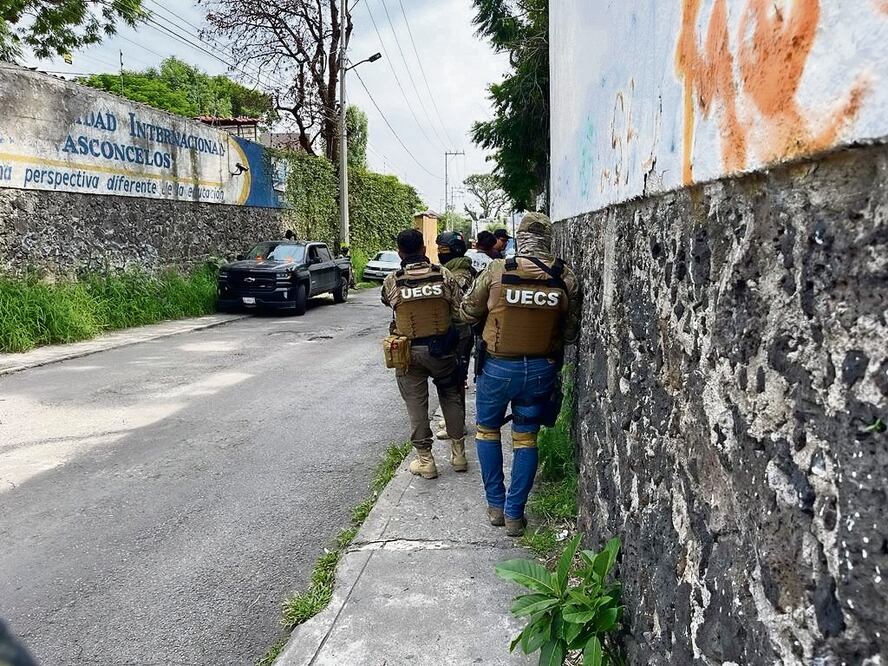 La casa del fiscal Uriel Carmona, en el barrio de Amatitán, estuvo resguardada por elementos castrenses. Foto: Justino Miranda / El Universal