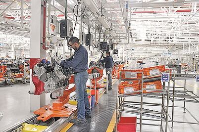 Ford instruye a sus trabajadores a trabajar de manera remota