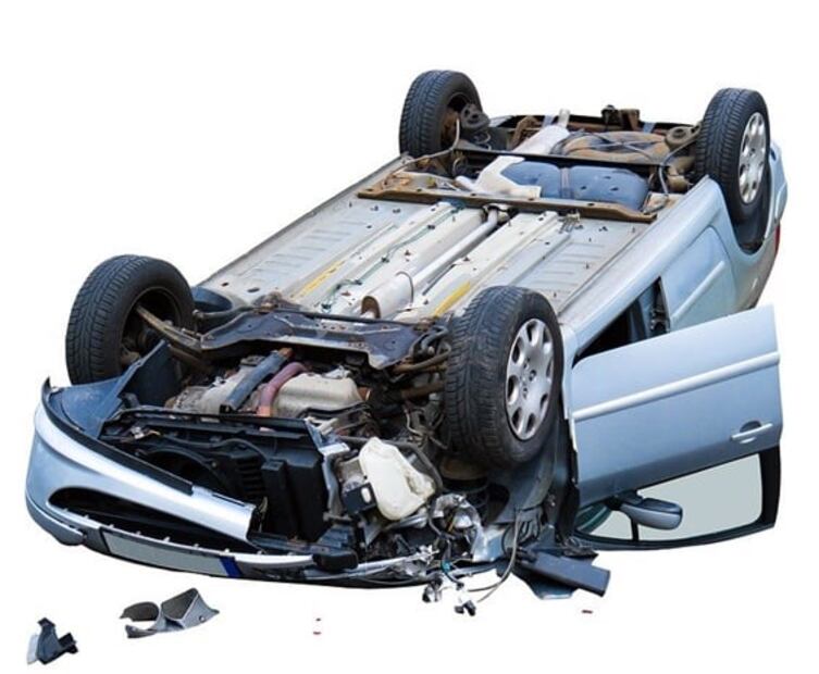 Qué sucede si pasas los topes sin frenar 