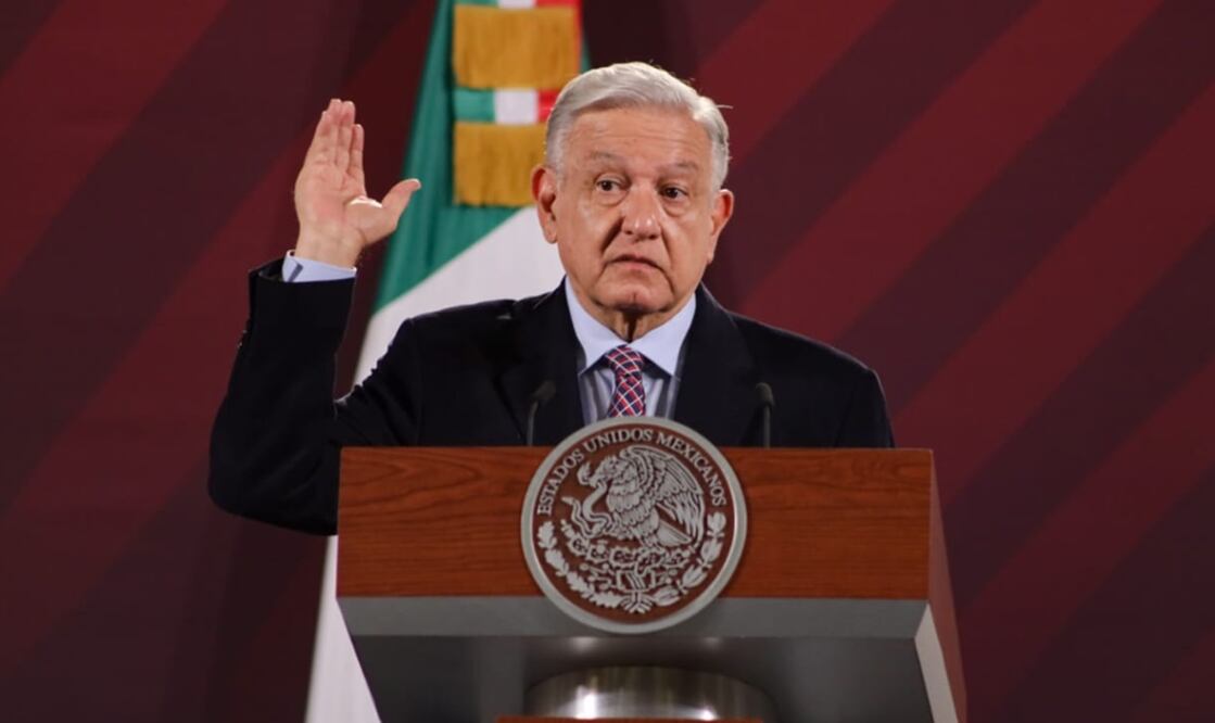 El presidente López Obrador señaló que los gobiernos estatales no pueden ser limitados en sus gastos de publicidad