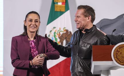 Julio César Chávez llega a la mañanera; invita a la mega clase de box el próximo 6 de abril