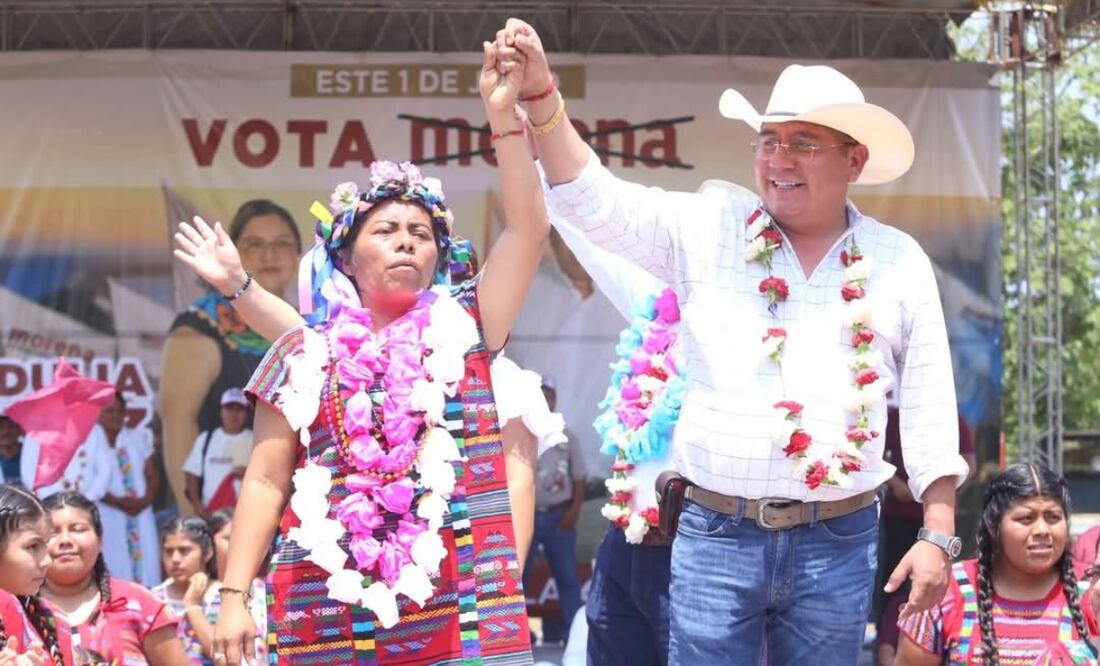 El accidente ocurrió durante la campaña de la candidata Elsa Cobos, donde asistió el representante de Morena en la entidad; Esteban Ramírez Zepeta, ambos en la imagen (05/05/2025). Foto: Especial