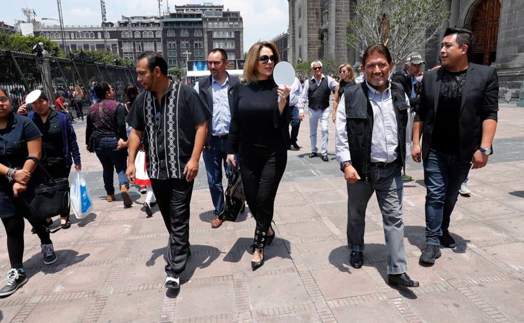 De izquierda a derecha: Celedonio Nuñez, imitador de Cantinflas, Tita Marbez y Juan Osorio. FOTO: Irvin Olivares/EL UNIVERSAL.