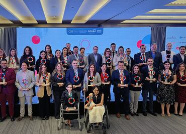 Empresas mexicanas reciben distintivo por inclusión laboral de personas con discapacidad