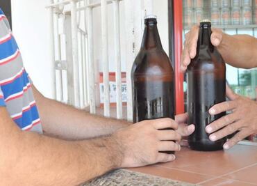 Quiebra de tienditas y restaurantes provocará que haya menos cerveza: productores