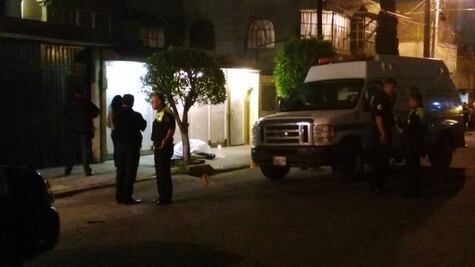 Reportan asesinato de tres personas en Ecatepec