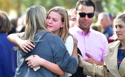 Suman dos muertos tras tiroteo en escuela de Santa Clarita, California