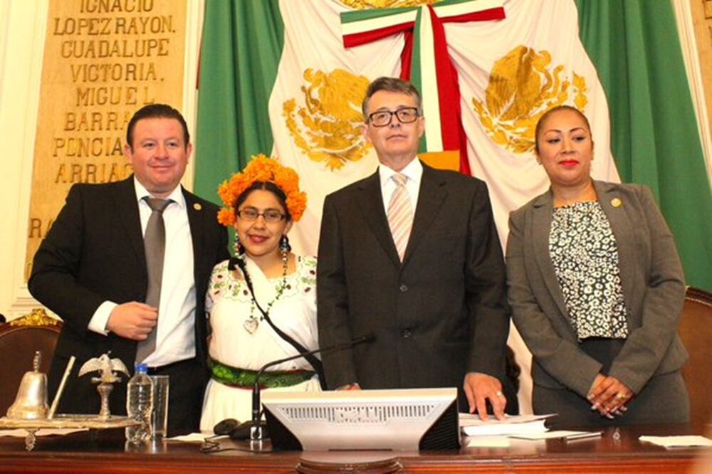 Los integrantes de la Mesa Directiva Foto @ALDFmorena
