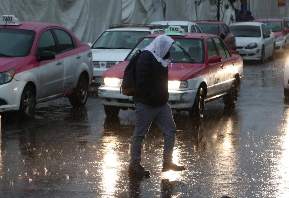 LLUVIA EN LA CDMX ALCALDIA VENUSTIANO CARRANZA. FOTOS:CARLOS MEJIA/EL UNIVERSAL