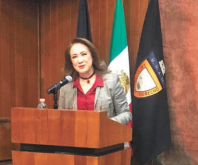 Yasmín Esquivel mencionó en la UNAM que la participación de las mujeres en los órganos de justicia no ha sido alta. Foto: ESPECIAL