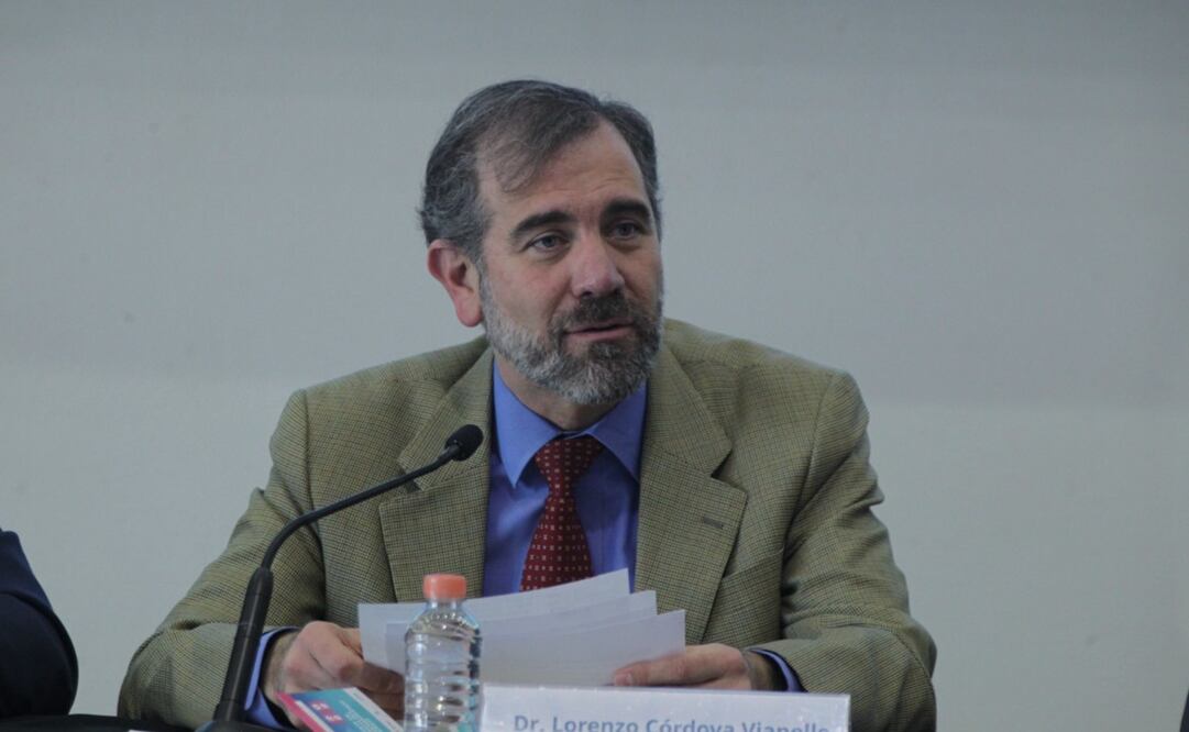 En la presentación del Índice de Desarrollo Democrático 2022. Foto: Twitter @INEMexico