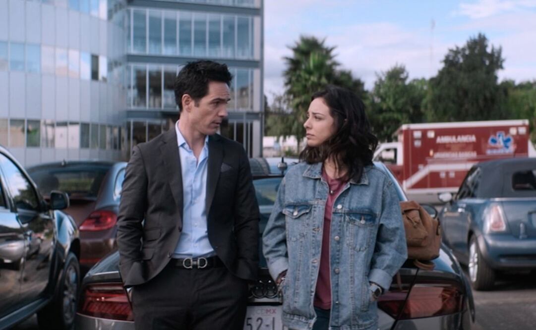 En la nueva comedia dirigida por Pitipol Ibarra, Ochmann es un cuarentón que no acepta su edad.