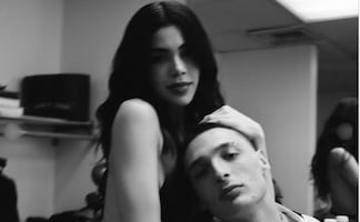 Kenia Os confiesa lo que Peso Pluma le dijo cuando se conocieron; habla por primera vez de cómo inicio el romance