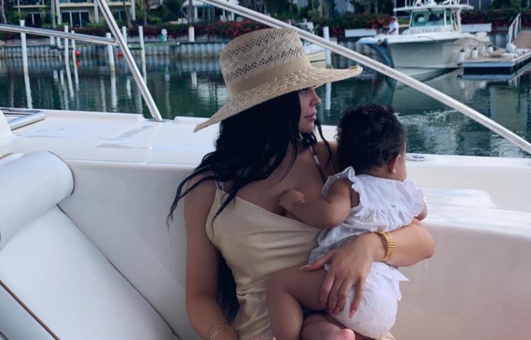 A través de Instagram fue que la socialité compartió el amor de Stormi por su bolso Hermès. Foto: Instagram