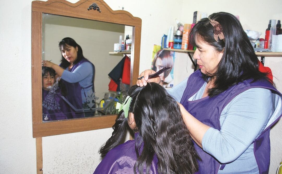 Estéticas, barberías y salones de belleza regresarán hasta fase amarilla