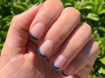 Uñas cortas estilo francés para lucir esta temporada