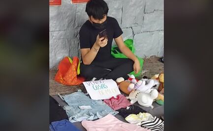Video. Joven vende pertenencias de su exnovia en bazar de la UNAM; se viraliza en TikTok