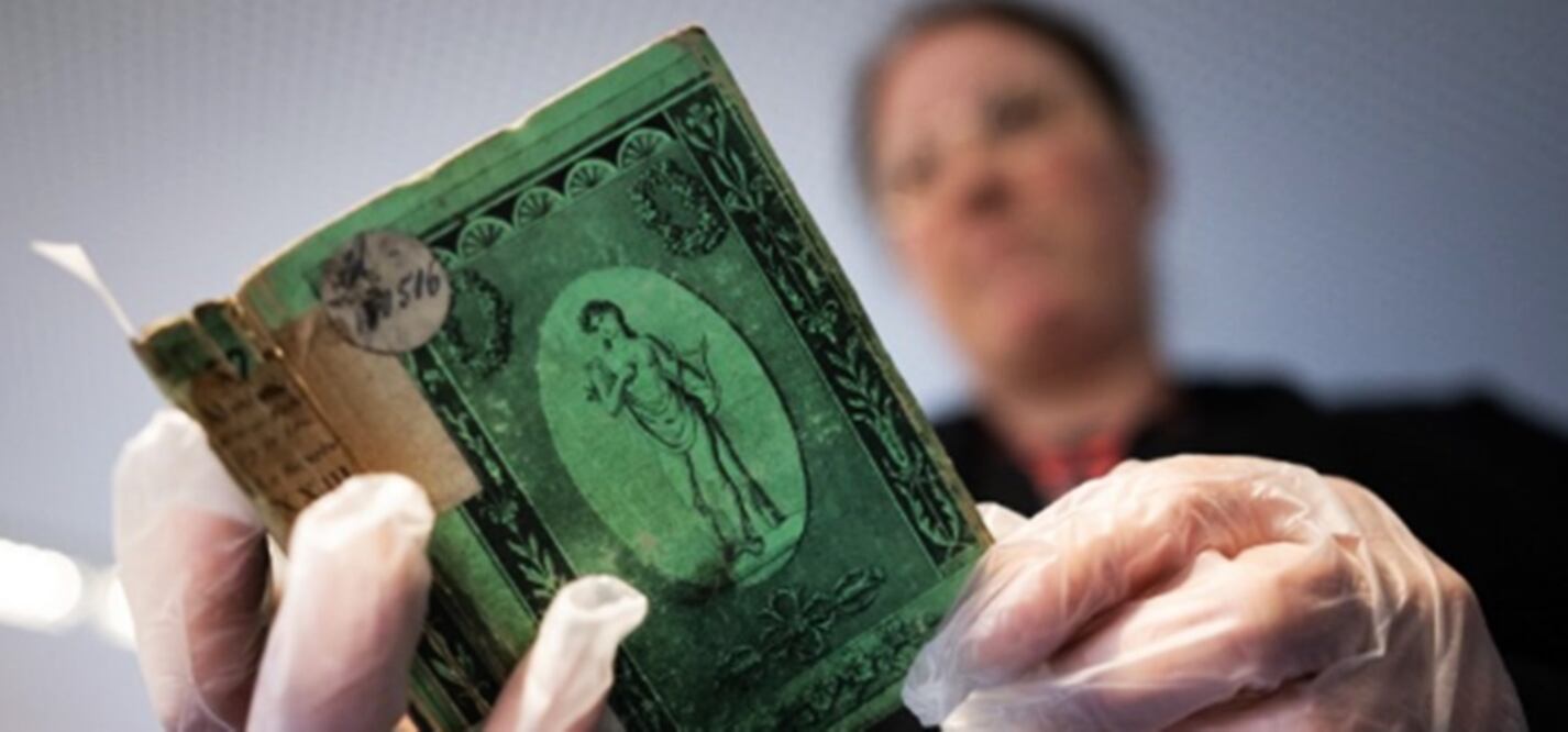 Biblioteca Nacional de Francia pone en cuarentena una serie de libros de su colección.
Foto: AFP