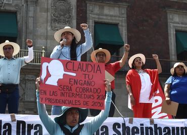 CNTE anuncia "receso" al levantar su plantón en el Zócalo; "Nos vamos, pero regresaremos con más fuerza"