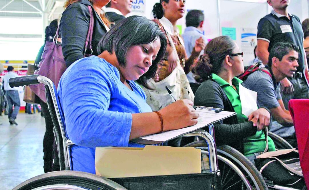 Serán apropiadamente un millón 273 mil 423 personas con discapacidad las beneficiadas por la entrega de esta pensión. Foto: archivo/ EL UNIVERSAL