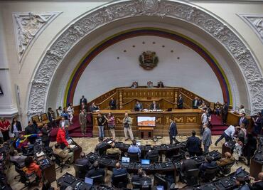 AN de Venezuela pospone determinación de responsabilidad política de Maduro