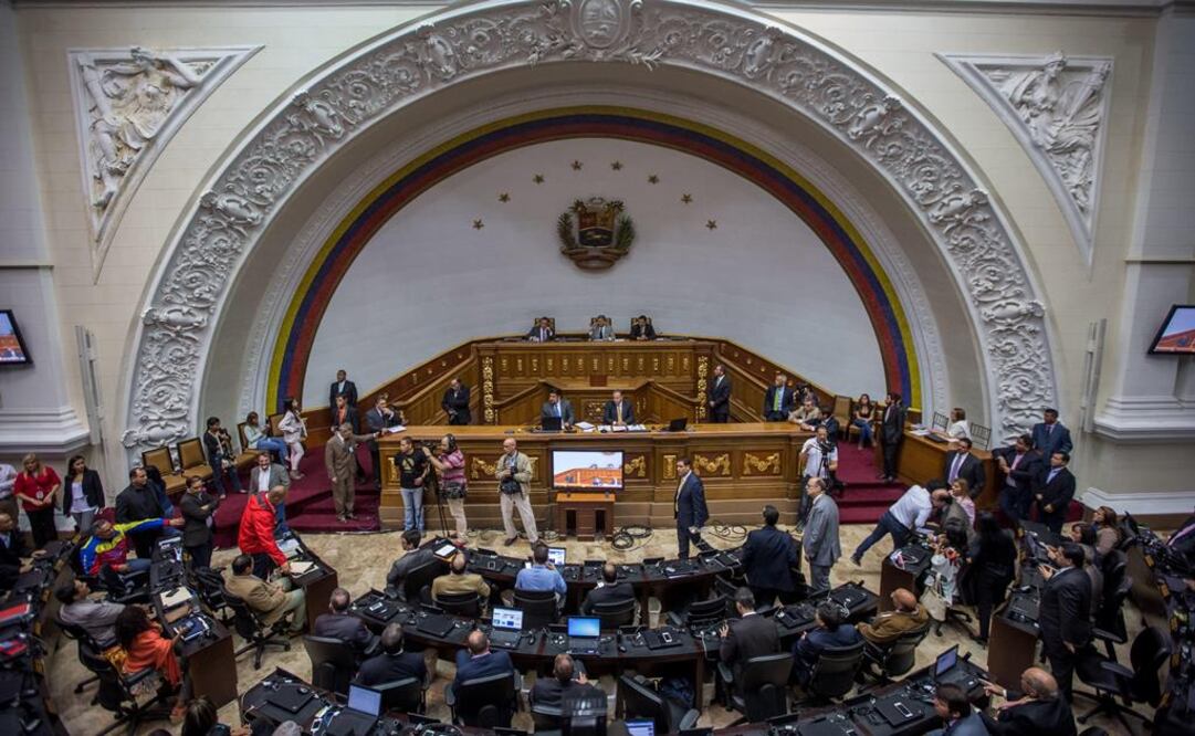 AN de Venezuela pospone determinación de responsabilidad política de Maduro