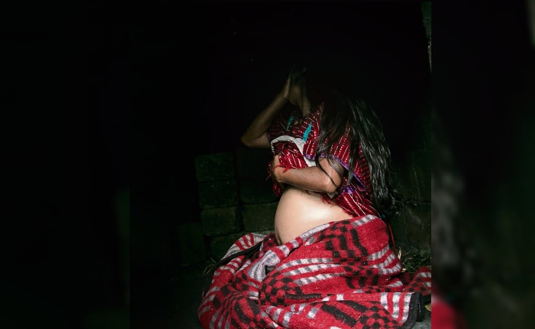 Nallely tiene cinco hijos y forma parte de la comunidad triqui de Tierra Blanca que tuvo que abandonar su tierra por la violencia. Foto: Juana García / EL UNIVERSAL