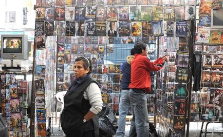 Anuncia Mancera retiro de ambulantes en Izazaga