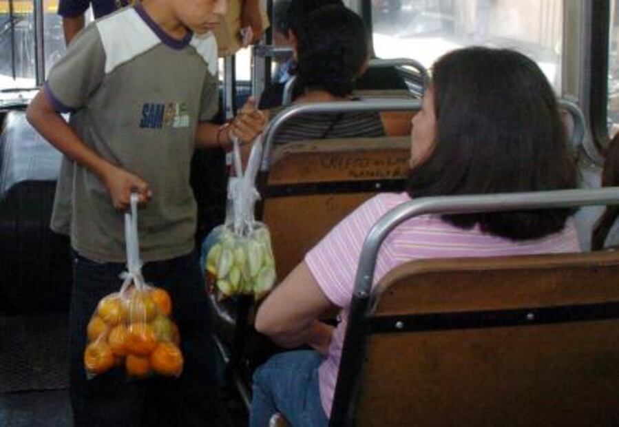 Bomba migratoria interna y externa asedia a Honduras