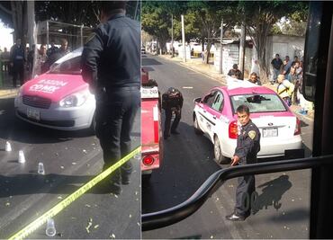 Sujetos en motoneta asesinan a dos en un taxi en Iztapalapa
