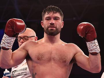 ¿Quién es John Ryder, el posible rival del Canelo Álvarez?