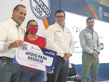 Impulsa gobierno a pequeños negocios