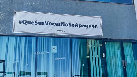 Riden homenaje a fallecidos en el Jueves Negro