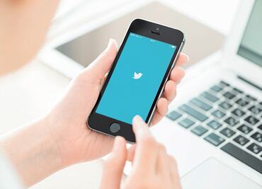 Transparencia en la oferta de app’s, pide AT&T