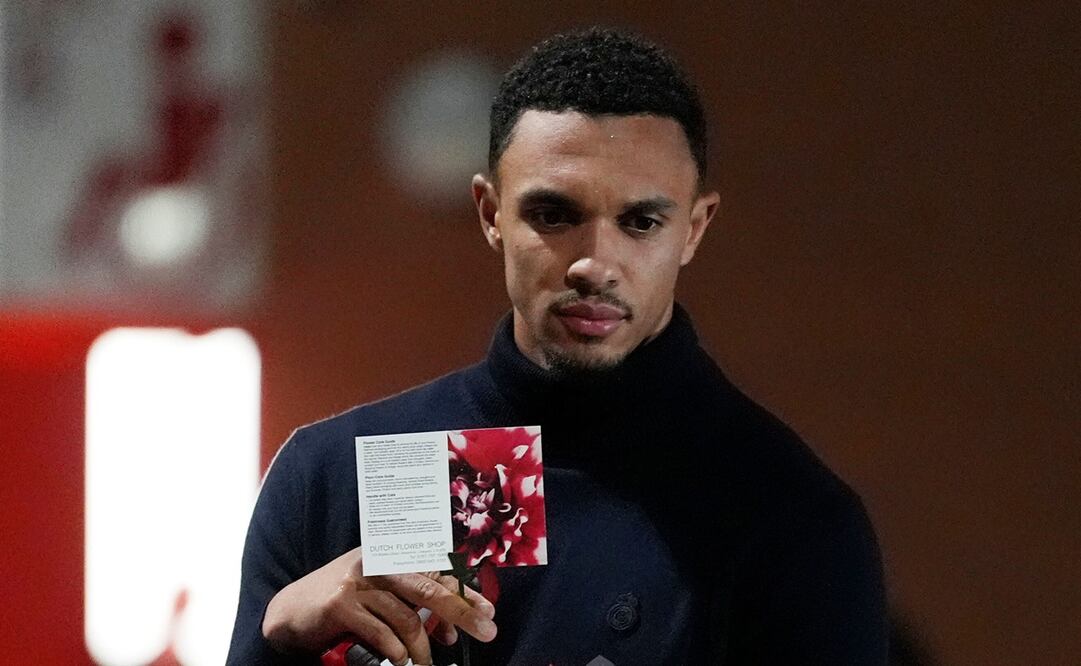 Trent Alexander-Arnold dedica emotivo mensaje a Diogo Jota en su regreso a Anfield / Foto: AP