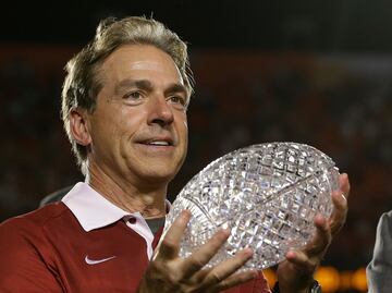 Nick Saban respaldó a los jugadores de NFL