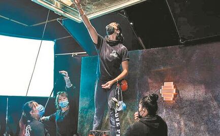 Amazonas mexicanas cargan e iluminan el set