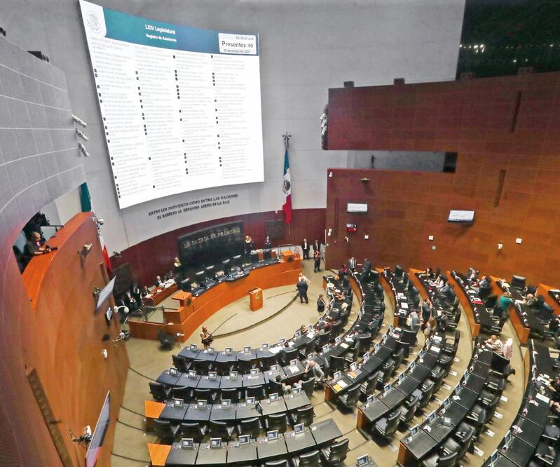 Si el bloque opositor falta a la sesión del Senado, sería difícil conseguir el quórum necesario, admitió Ricardo Monreal. Archivo EL UNIVERSAL