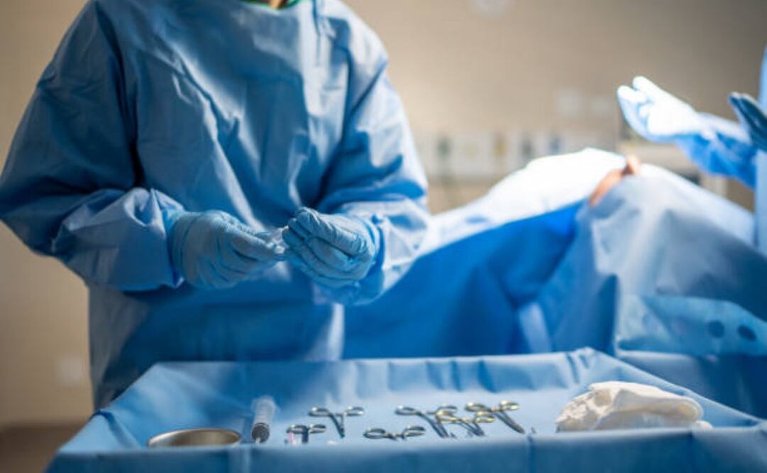 Muere mujer estadounidense tras complicaciones en cirugía estética. Foto: IStock