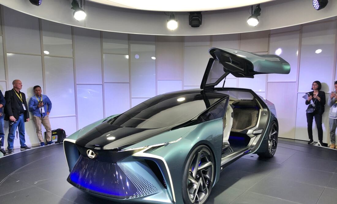 Lexus presenta un modelo eléctrico futurista